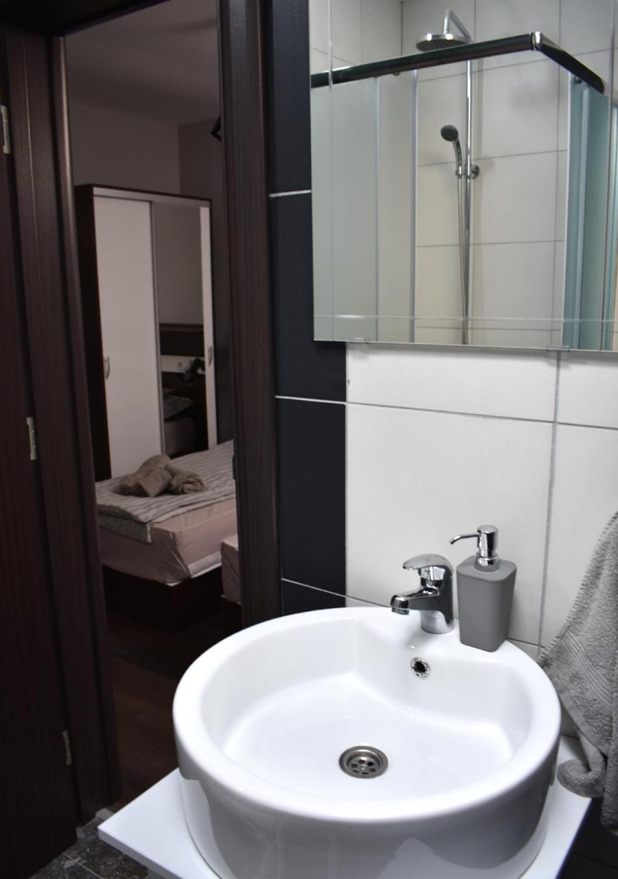 Apartmani זרנג'נין מראה חיצוני תמונה