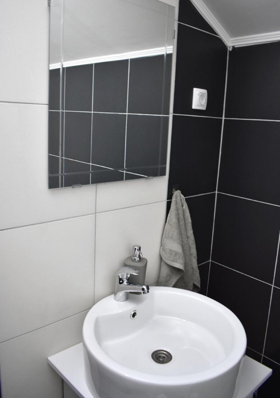 Apartmani זרנג'נין מראה חיצוני תמונה